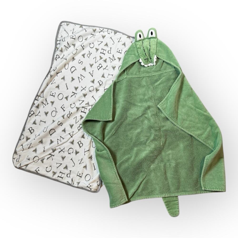 Pottery Barn Kids And Burt’s Bees Baby Hooded Towel Bundle